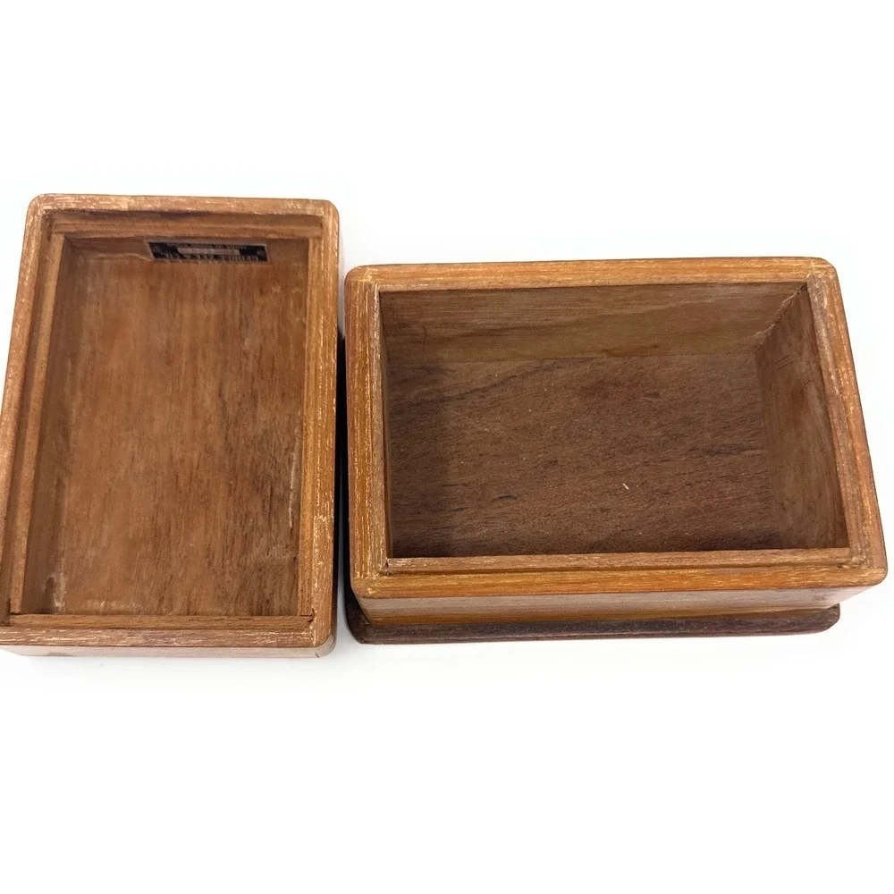 Vintage George Zee Co. Hand Carved Wood Jewelry Box / Trinket Box Hong Kong